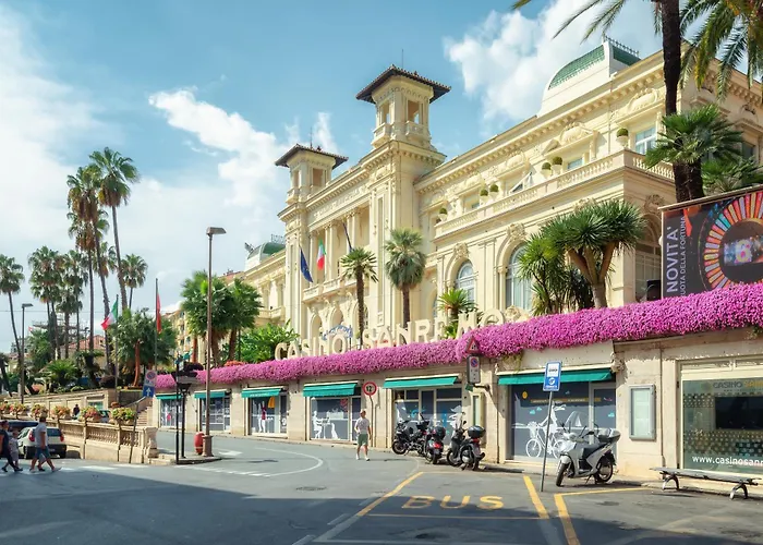 Bilocale Vista Mare Con Piscina - Happy