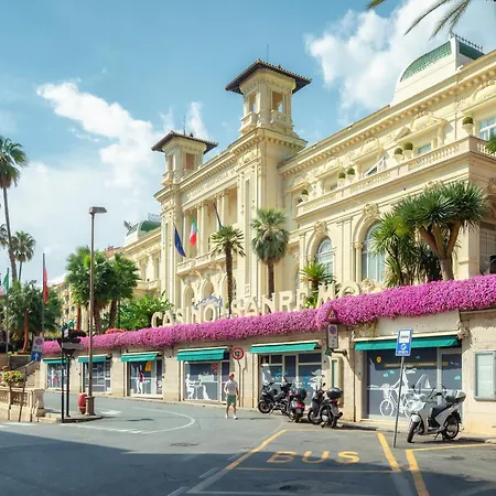 Bilocale Vista Mare Con Piscina - Happy