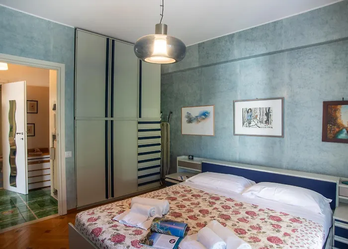 Bilocale Vista Mare Con Piscina - Happy شقة *