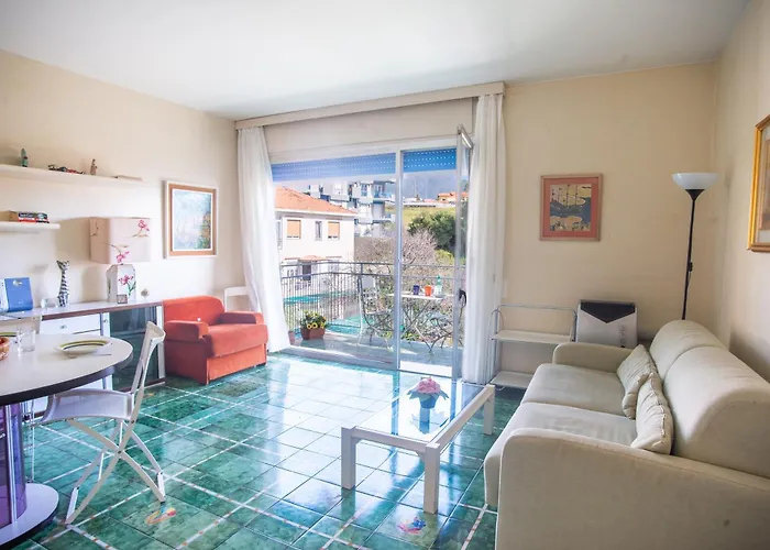 Apartment Bilocale Vista Mare Con Piscina - Happy *