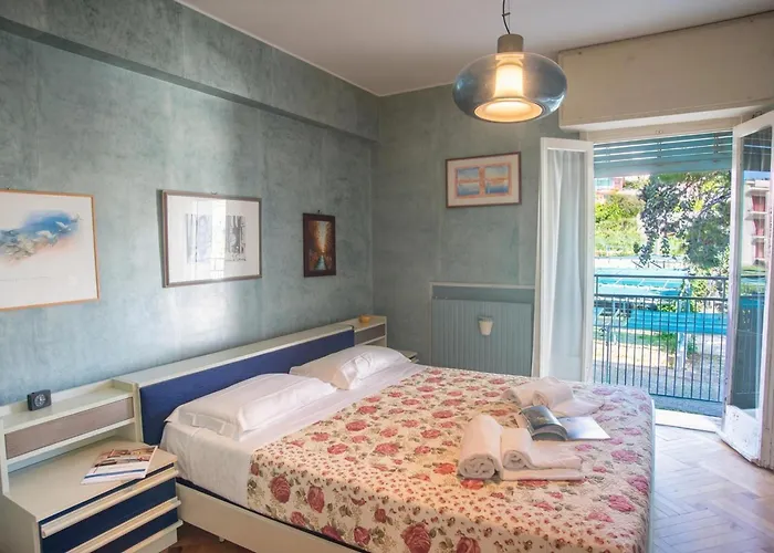 Bilocale Vista Mare Con Piscina - Happy