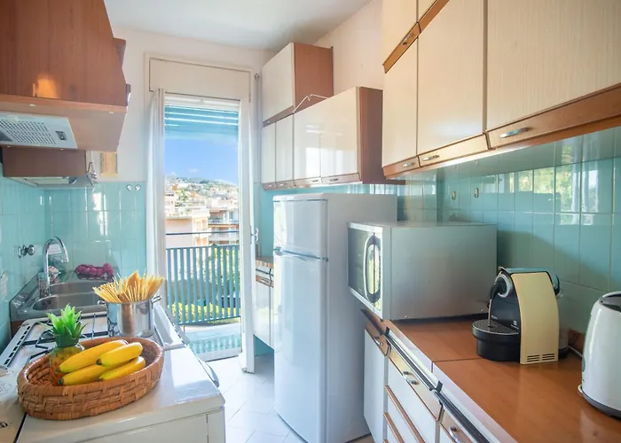 Apartment Bilocale Vista Mare Con Piscina - Happy